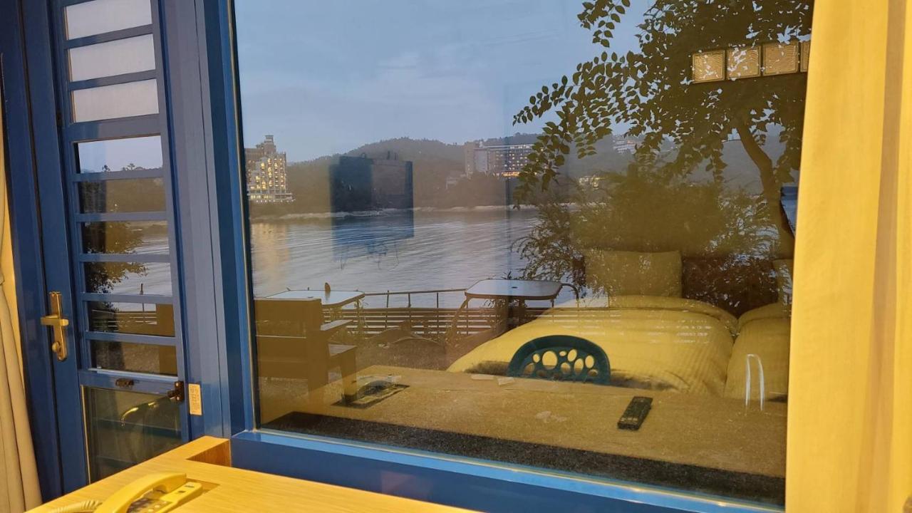 Sun Fog Hotel Yuchi Exteriör bild